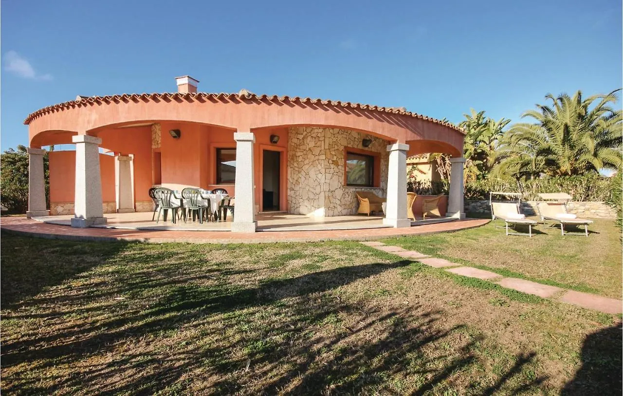 Cozy Home In Costa Rei -Ca- With Wifi Monte Nai Italia