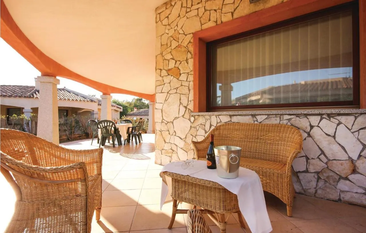 Сasa de vacaciones Cozy Home In Costa Rei -Ca- With Wifi Monte Nai Italia