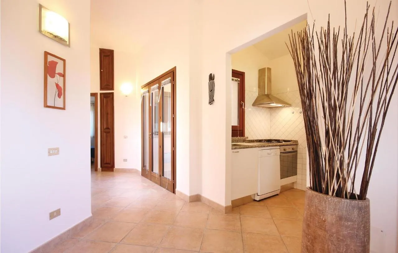 Сasa de vacaciones Cozy Home In Costa Rei -Ca- With Wifi Monte Nai